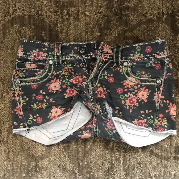 miss me cargo shorts